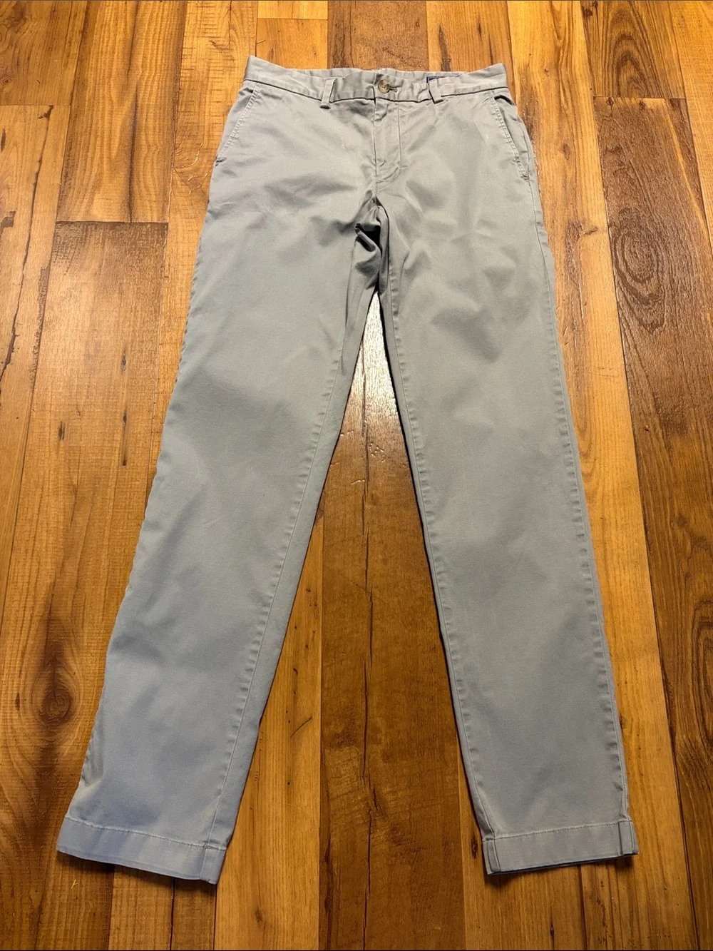 Vineyard Vines Light Gray Men's Flat Front Chinos 30x34 GUC